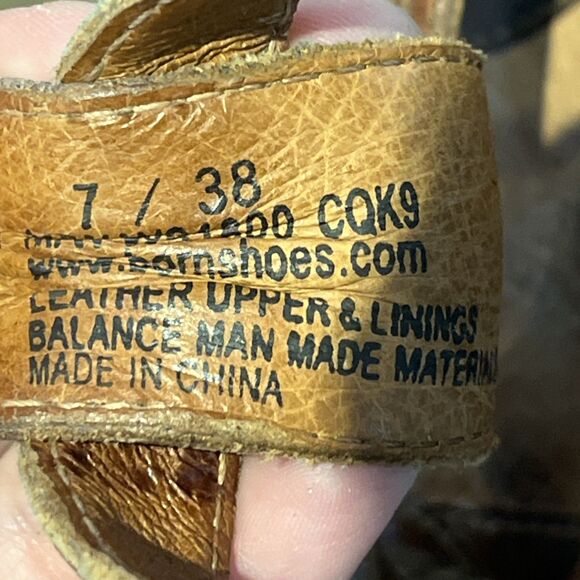 BORN Leather Sandals Heels Strappy Platform BOHO Brown Womens Size 7 buckle leat - Picture 9 of 9